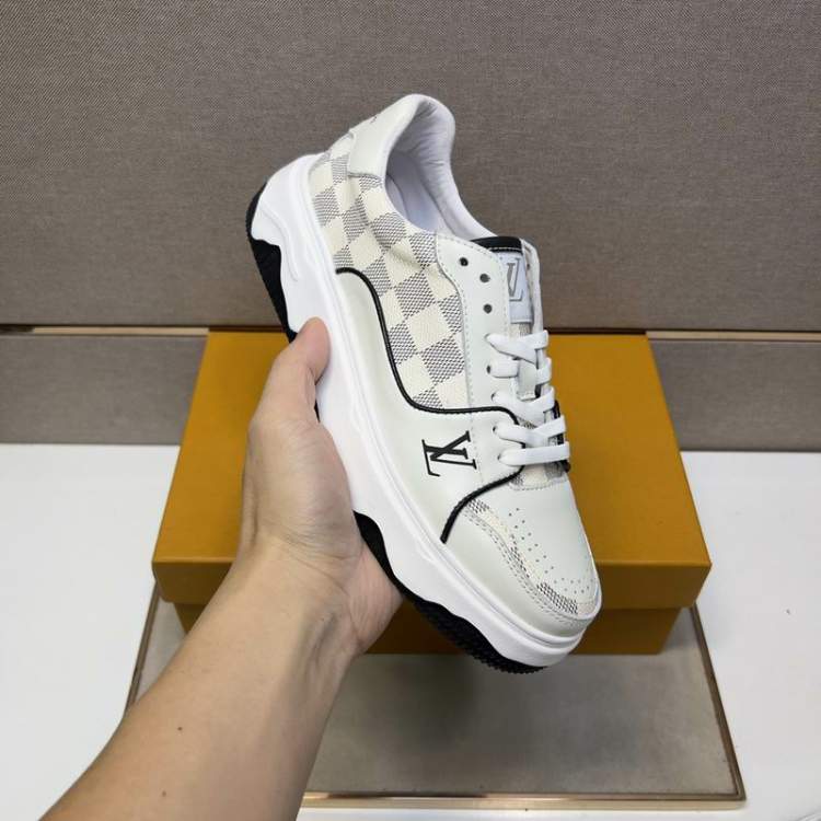 Picture of Louis Vuitton Shoes _SKULVsz38-44mnf031316994